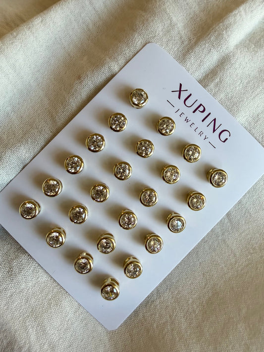 Stud diamante en Oro Laminado