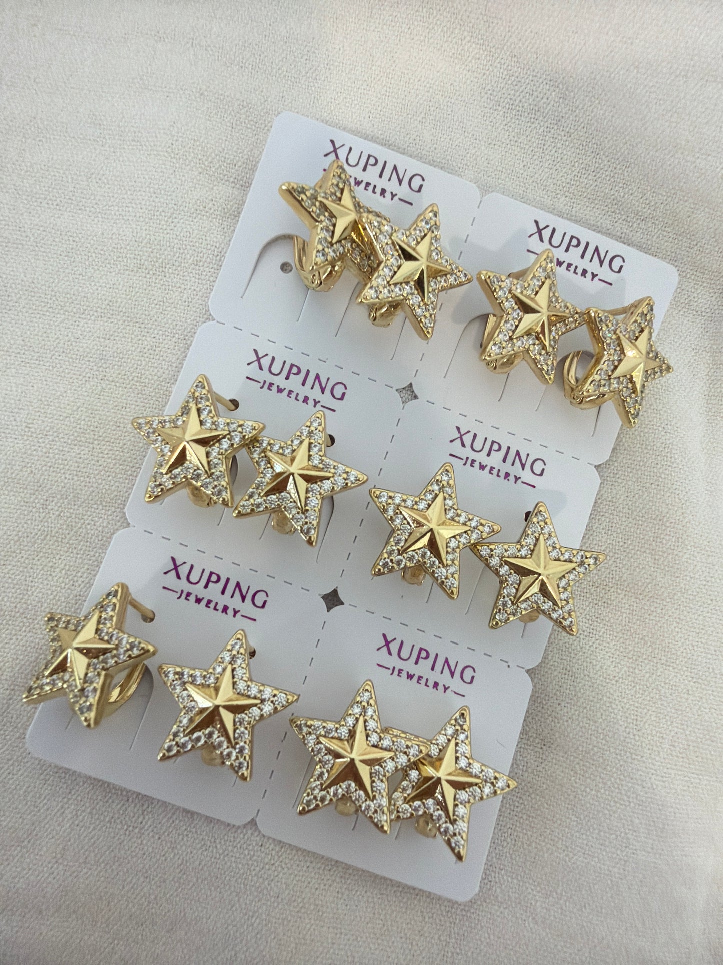 Hoop de estrella en Oro Laminado