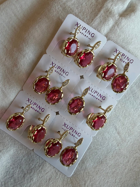 Hoop ovalado rojo en Oro Laminado