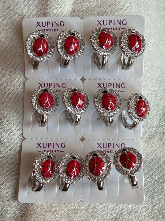 Hoop de ladybug en Plata