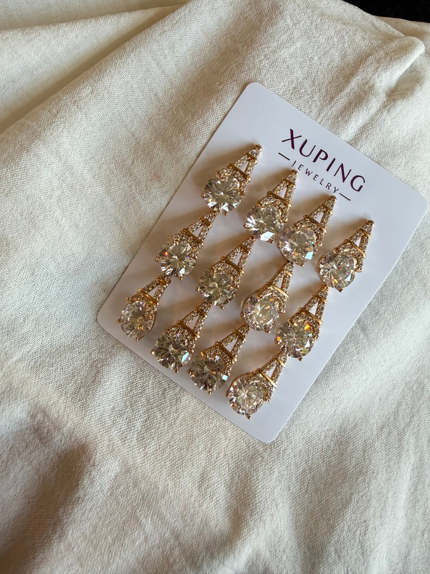 Stud de torre en 18k